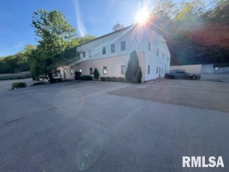 Click for Details about CMLS #PA1258021 CMLS #PA1258021